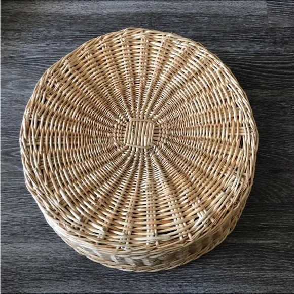 Round Basket - Picture 8 of 8